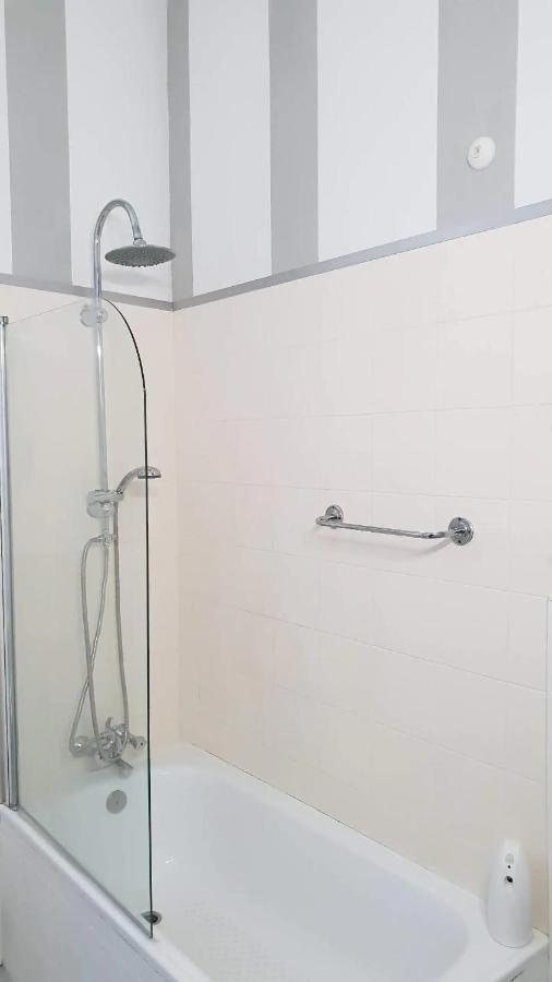 Postigo Maestranza Apartamento - Kainga Homes セビリア エクステリア 写真