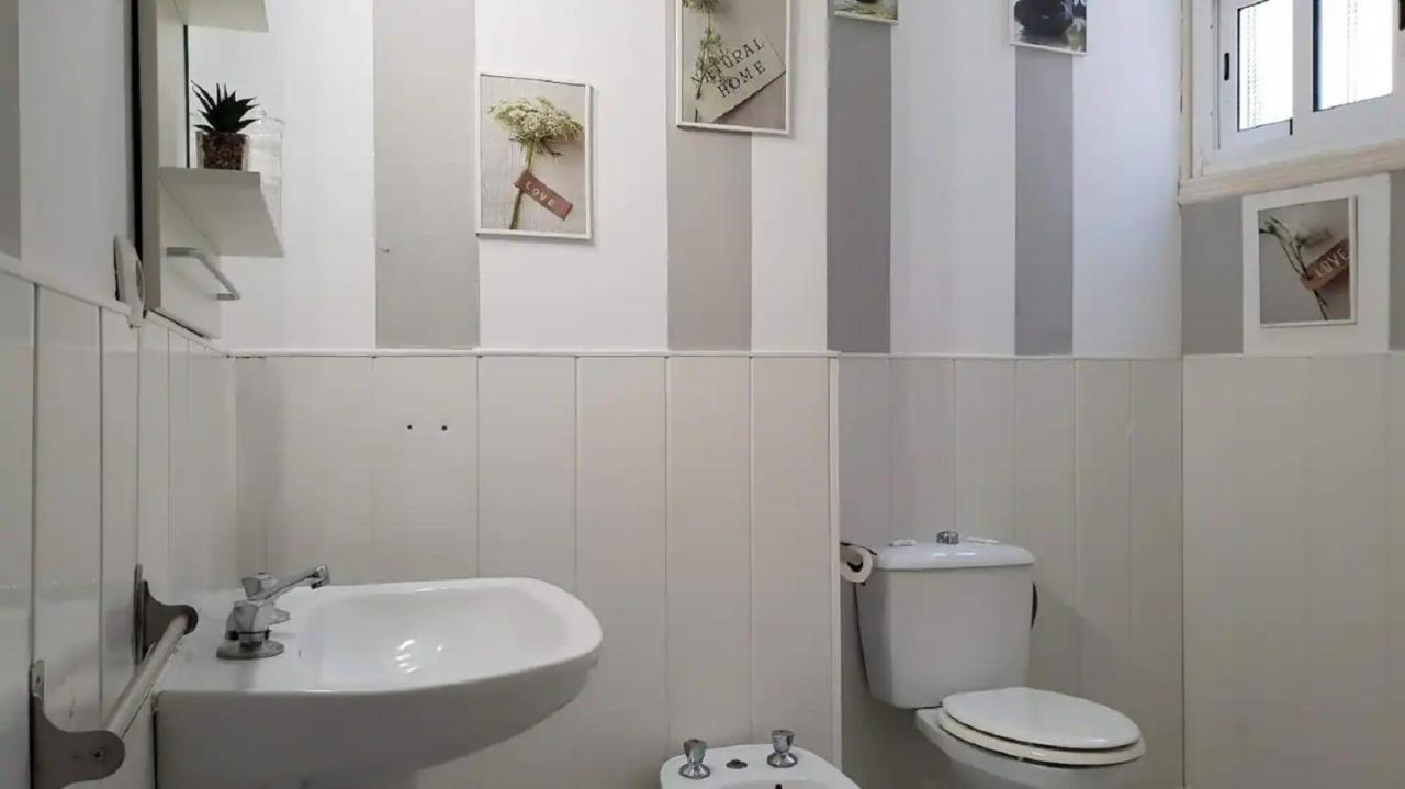 Postigo Maestranza Apartamento - Kainga Homes セビリア エクステリア 写真