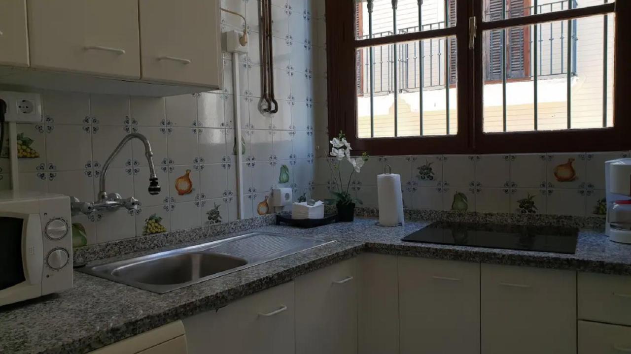 Postigo Maestranza Apartamento - Kainga Homes セビリア エクステリア 写真